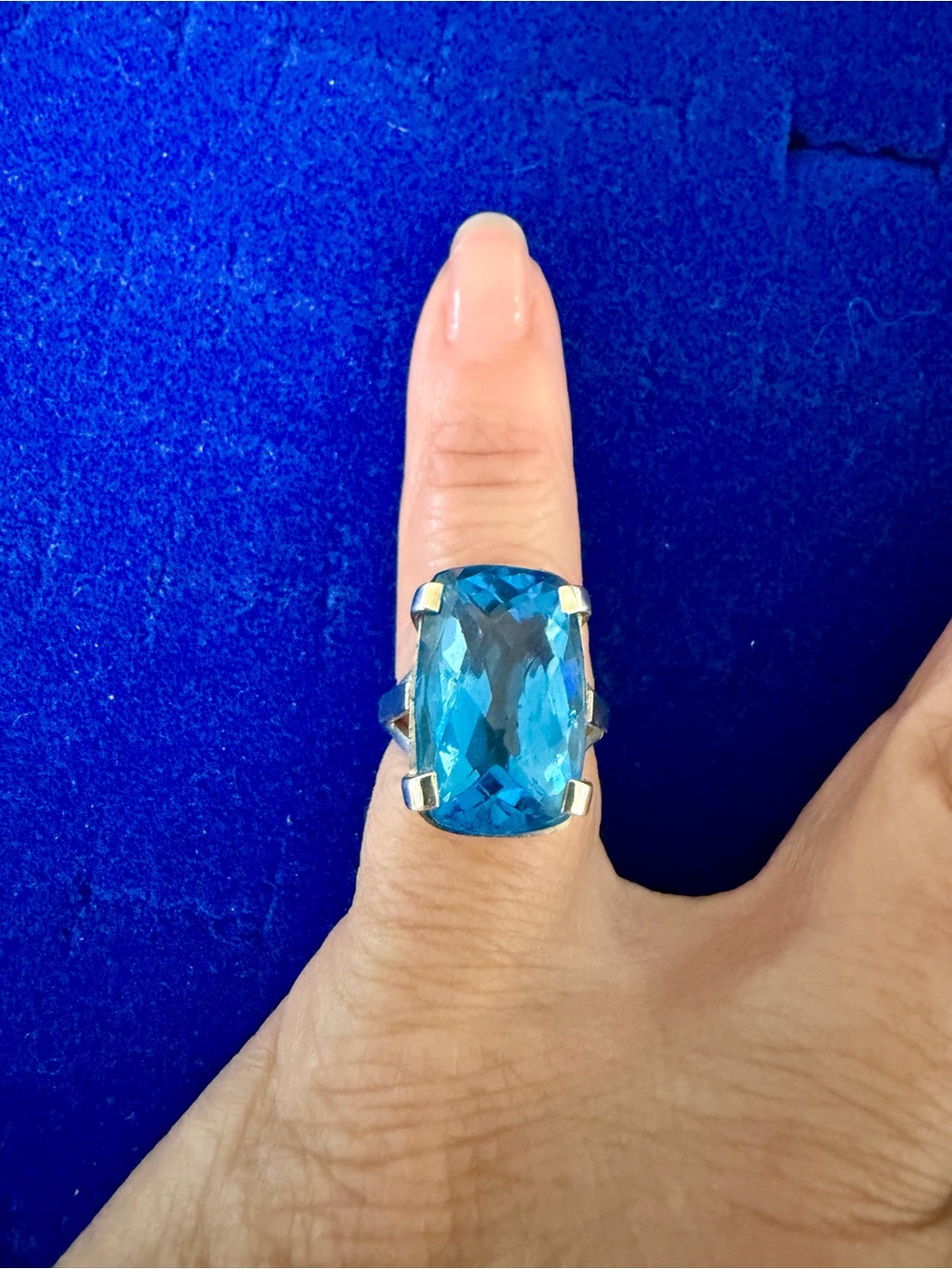 Vibrant VINTAGE Blue Cushion-Cut Statement Ring in Silver Tone
